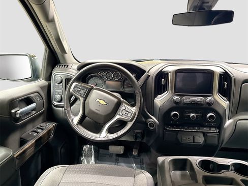 Used 2020 Chevrolet Silverado 1500 LT w/ Convenience Package image 22