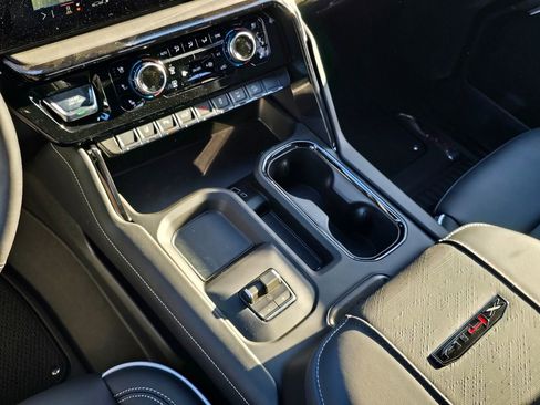 New 2026 GMC Sierra 2500 AT4X AWD/4WD image 23