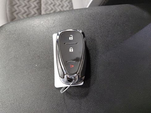 Certified 2022 Chevrolet Equinox LS AWD/4WD image 25