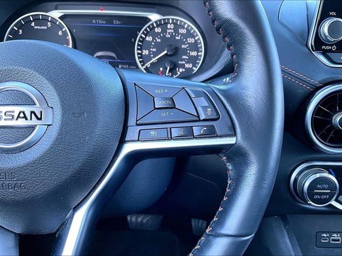 Used 2023 Nissan Sentra SR w/ Electronics Package image 21