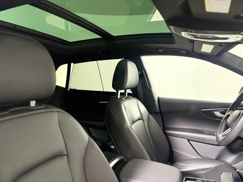 Used 2022 Audi Q8 Prestige AWD/4WD image 26