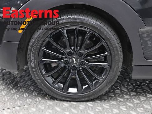 Used 2023 MINI Cooper Clubman S FWD image 32
