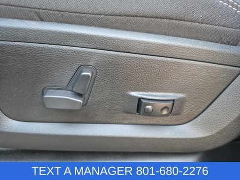 New 2026 RAM 2500 Big Horn AWD/4WD image 15