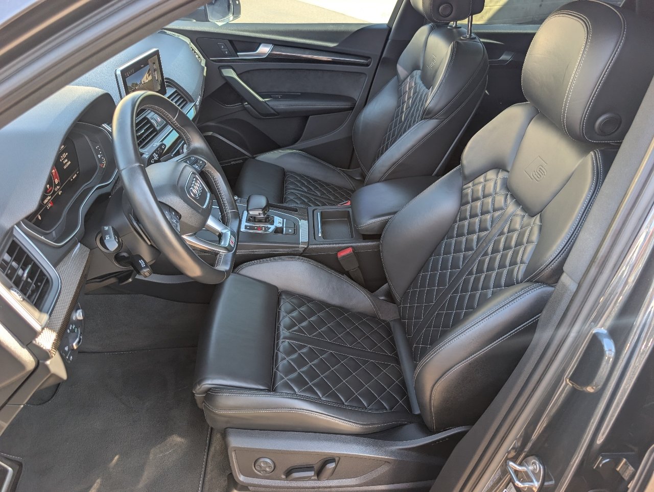 Used 2018 Audi SQ5 Prestige AWD/4WD image 2