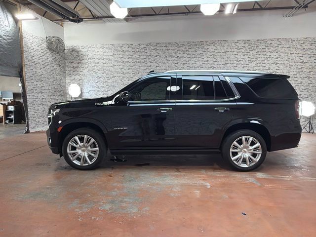 Used 2024 Chevrolet Tahoe High Country w/ Advanced Technology Package AWD/4WD image 4