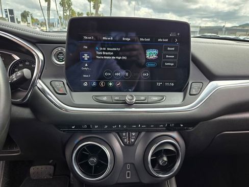 Used 2023 Chevrolet Blazer LT image 21