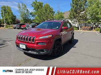 Used 2014 Jeep Cherokee Latitude AWD/4WD video 1