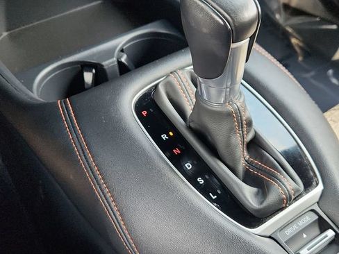 Used 2024 Honda HR-V Sport image 39