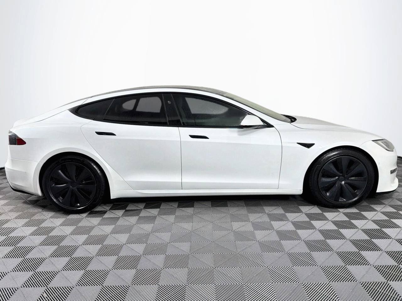 Used 2021 Tesla Model S Long Range AWD/4WD image 27