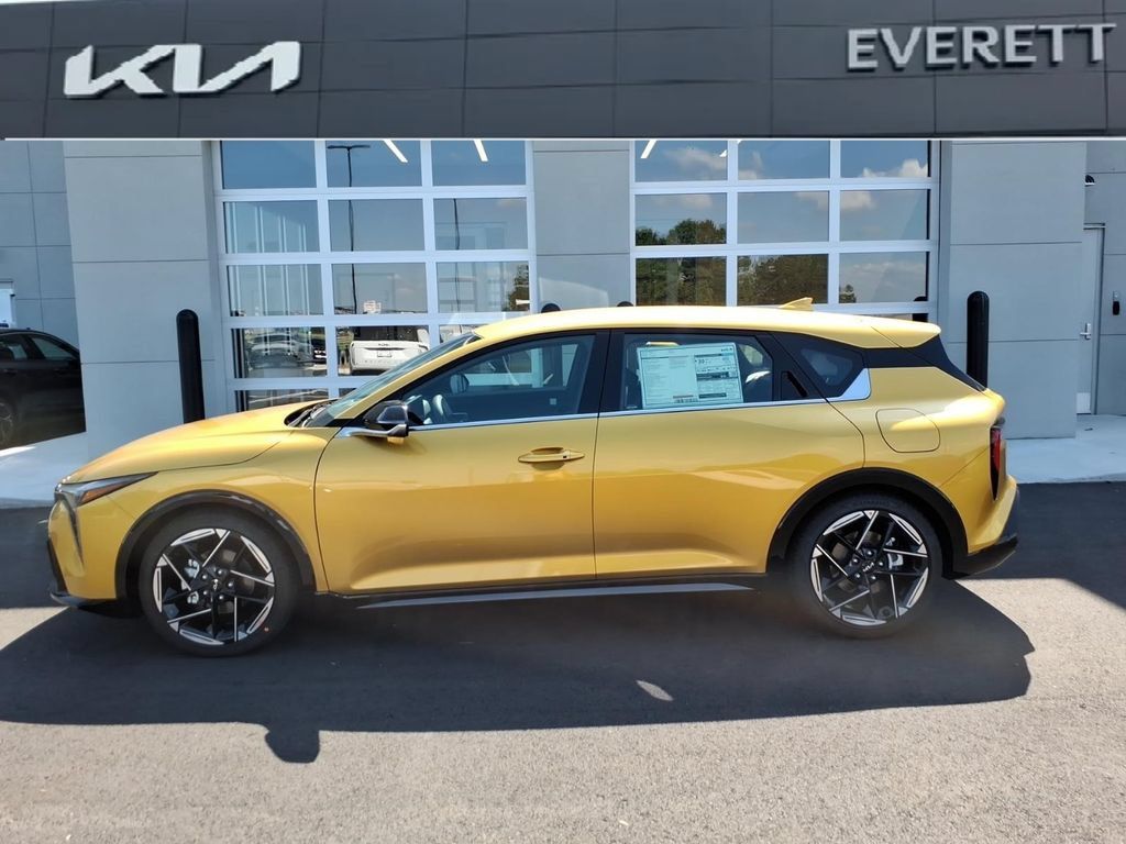 New 2026 Kia K4 GT-Line Turbo FWD image 4