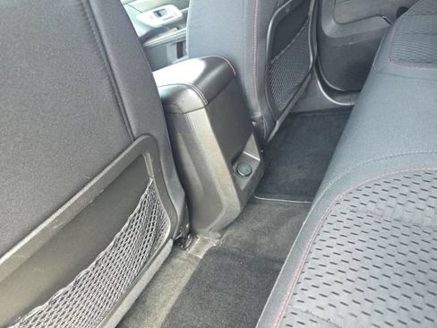 Used 2015 GMC Terrain SLE FWD image 30