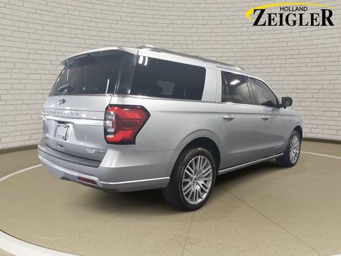 Used 2023 Ford Expedition Max Platinum AWD/4WD image 5