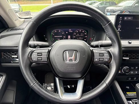 Used 2024 Honda Accord Touring image 12