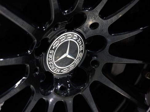 Used 2022 Mercedes-Benz S 580 4MATIC Sedan image 43