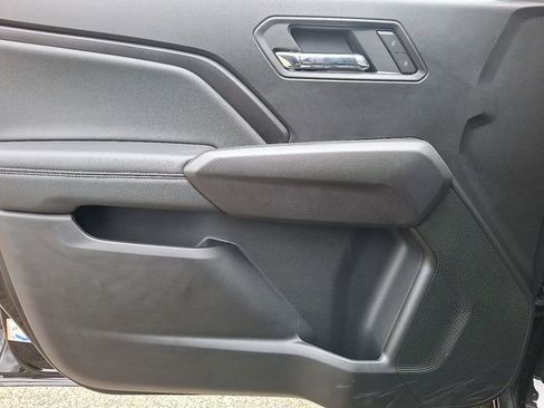 New 2026 GMC Canyon Elevation w/ Convenience Package image 13