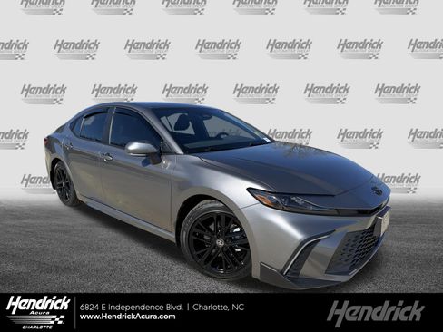 Used 2025 Toyota Camry SE w/ Multimedia Upgrade Package image 1