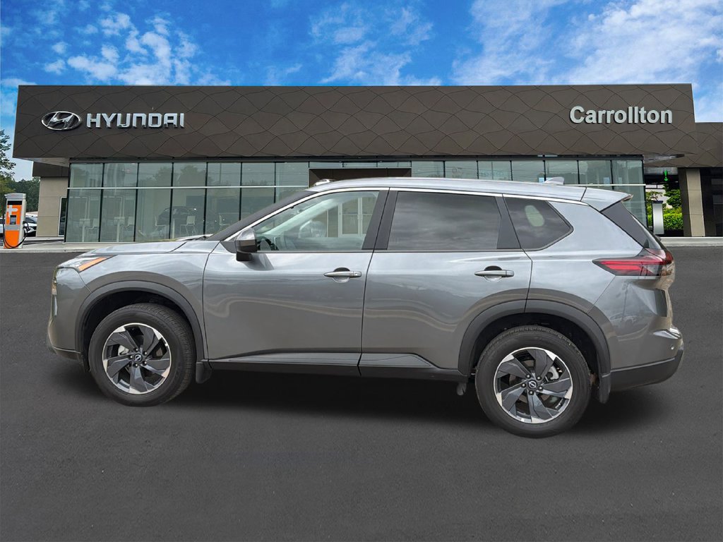 Used 2026 Nissan Rogue SV FWD image 8