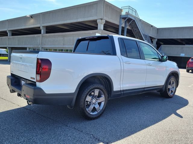 Certified 2024 Honda Ridgeline TrailSport image 4