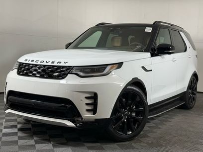 New 2026 Land Rover Discovery Dynamic SE