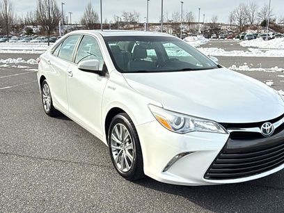Used 2016 Toyota Camry XLE