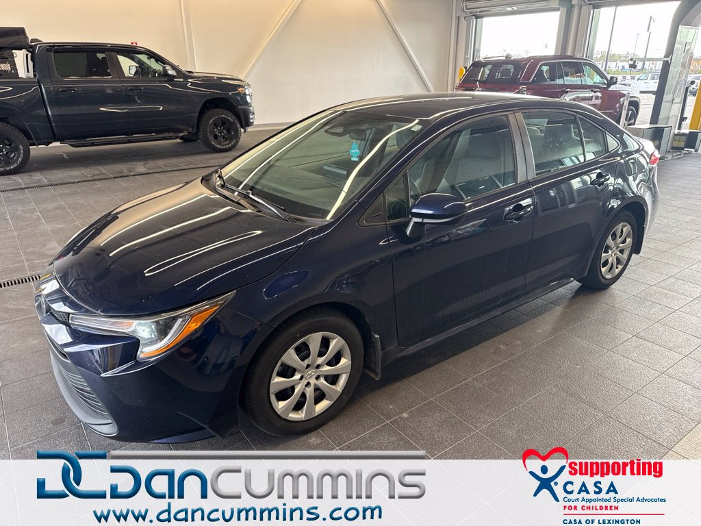 Used 2023 Toyota Corolla LE w/ Carpet Mat Package (TMS) FWD image 1
