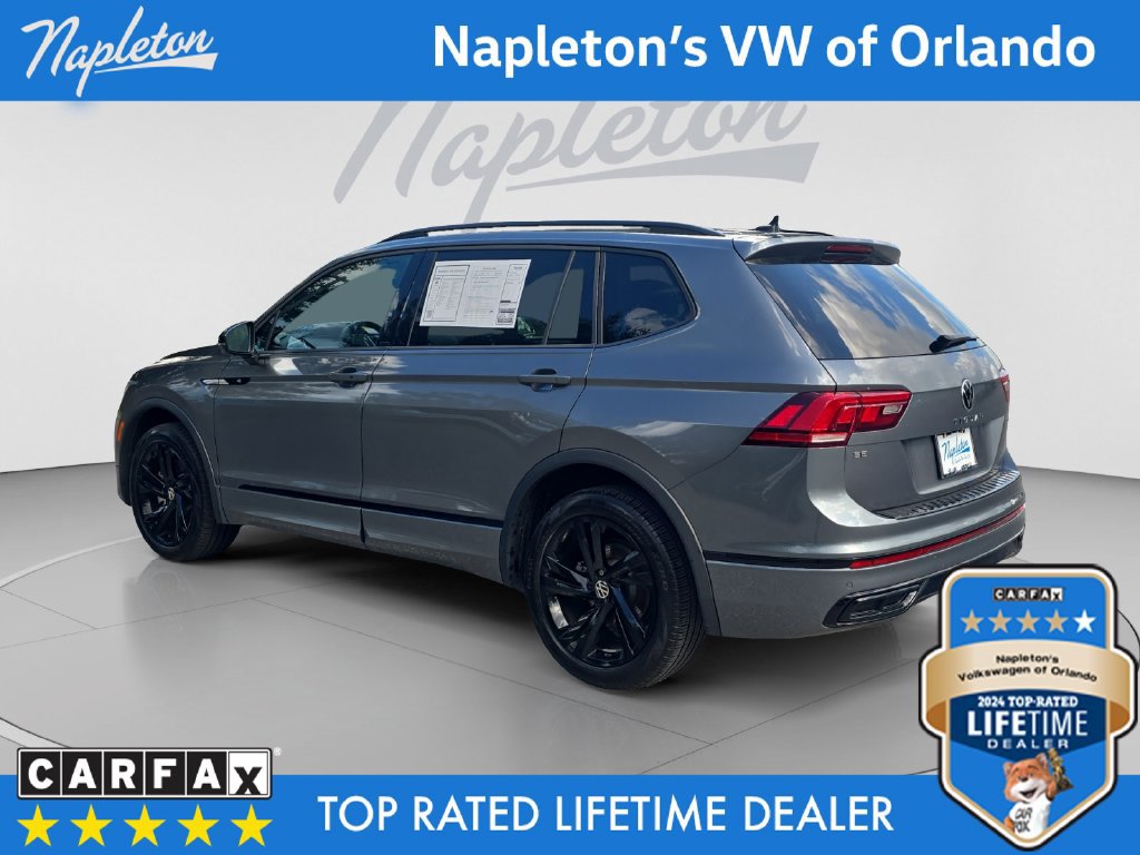 Used 2024 Volkswagen Tiguan SE R-Line AWD/4WD image 3