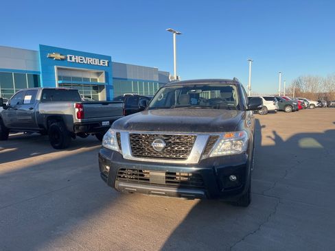 Used 2019 Nissan Armada SV w/ Driver Package image 3