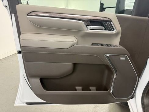 New 2026 Chevrolet Silverado 2500 LTZ w/ LTZ Plus Package image 13