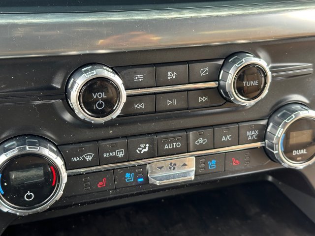 Used 2021 Ford F150 Lariat AWD/4WD image 18