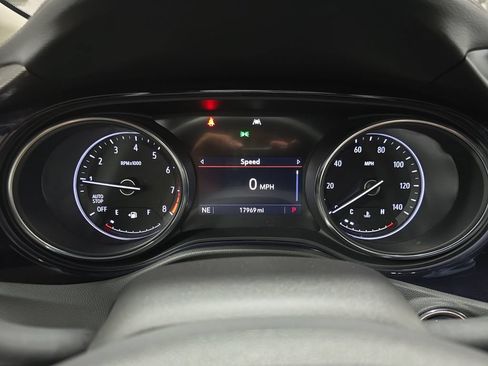 Used 2023 Buick Encore GX Select w/ Sport Touring Package FWD image 19