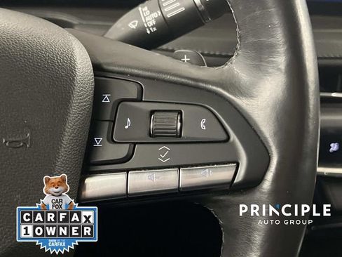 Used 2024 Cadillac XT4 Premium Luxury image 19