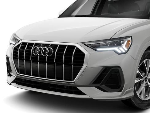Certified 2025 Audi Q3 2.0T Premium w/ Convenience Package AWD/4WD image 6