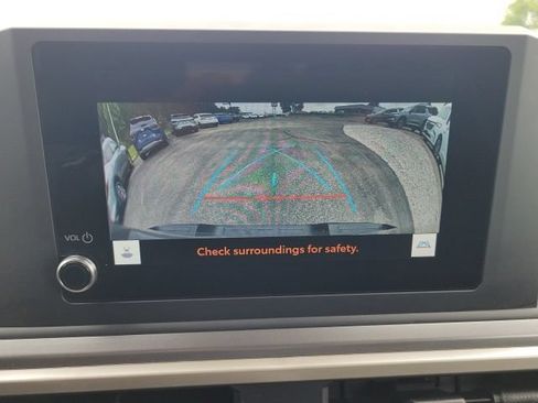 Used 2024 Toyota Tacoma TRD Sport AWD/4WD image 51