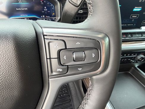 Used 2025 Chevrolet Silverado 2500 LT w/ Trail Boss Package AWD/4WD image 22