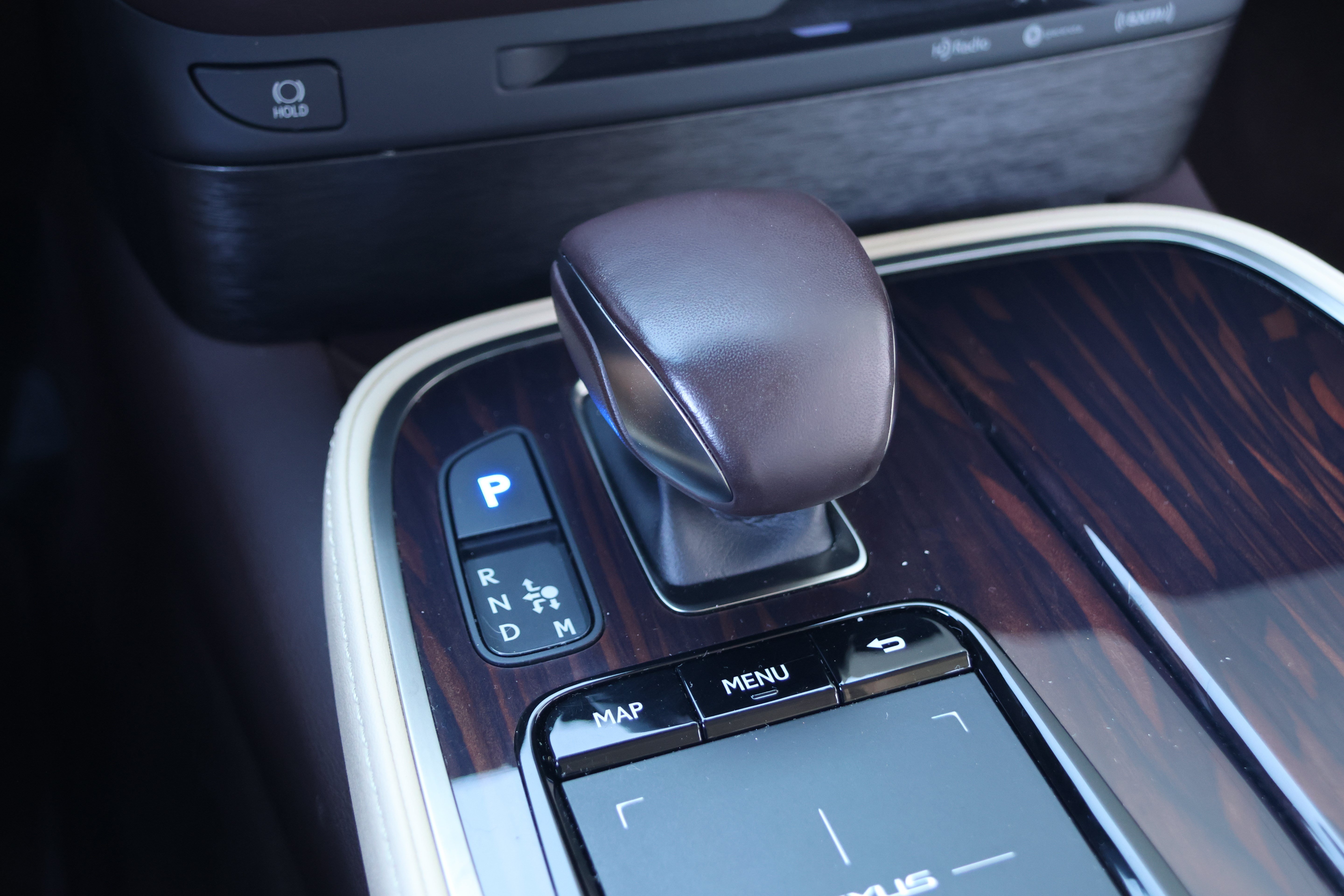 Used 2020 Lexus LS 500 w/ Interior Upgrade Package RWD image 26