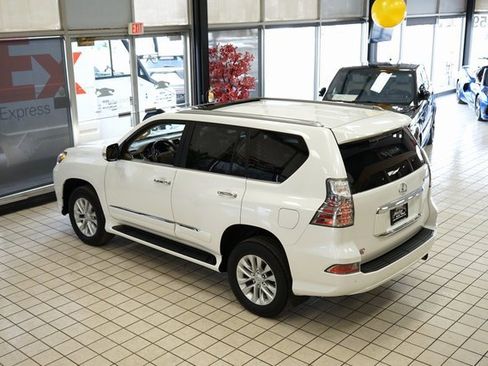 Used 2017 Lexus GX 460 image 60