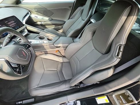 Used 2026 Chevrolet Corvette Stingray Coupe w/ 1LT image 26