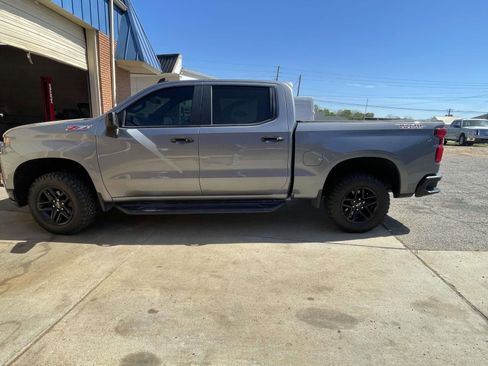 Used 2019 Chevrolet Silverado 1500 LT Trail Boss image 7