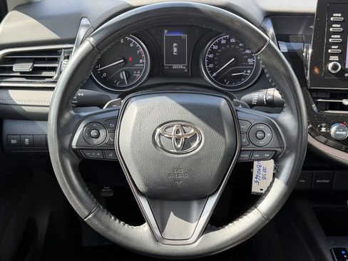 Used 2024 Toyota Camry SE FWD image 15