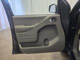 Used 2019 Nissan Frontier SV image 5