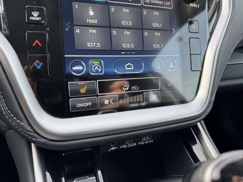 Used 2024 Subaru Legacy Premium image 24