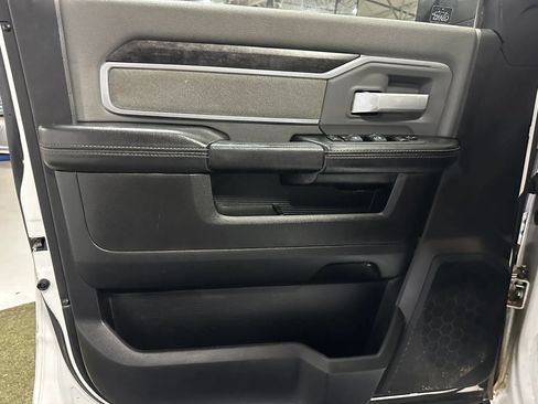 Used 2019 RAM 3500 Big Horn AWD/4WD image 12