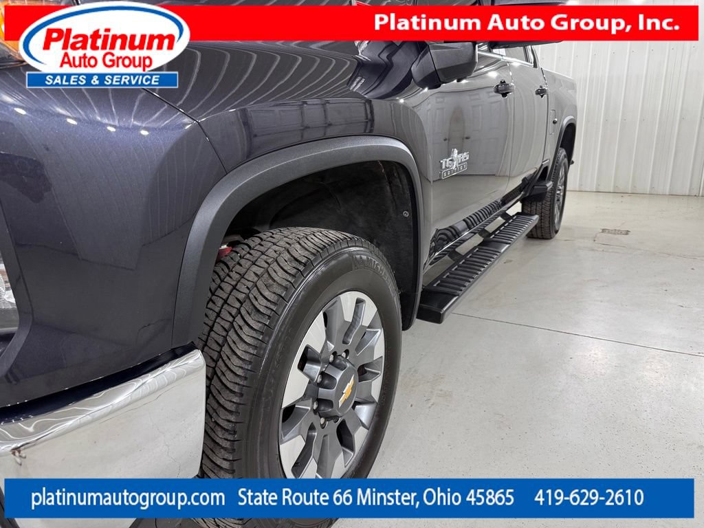 Used 2024 Chevrolet Silverado 2500 LT w/ Texas Edition AWD/4WD image 42