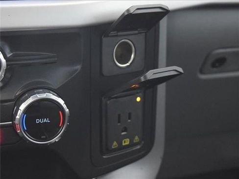 Used 2022 Ford F150 XLT w/ Equipment Group 302A High image 19