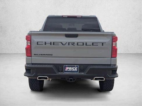 Used 2024 Chevrolet Silverado 1500 Custom Trail Boss AWD/4WD image 5
