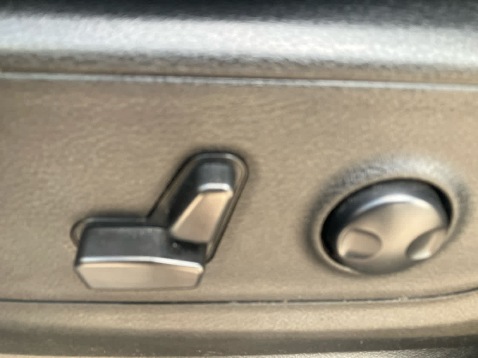Used 2022 RAM 1500 Big Horn w/ Trailer Tow Group AWD/4WD image 11