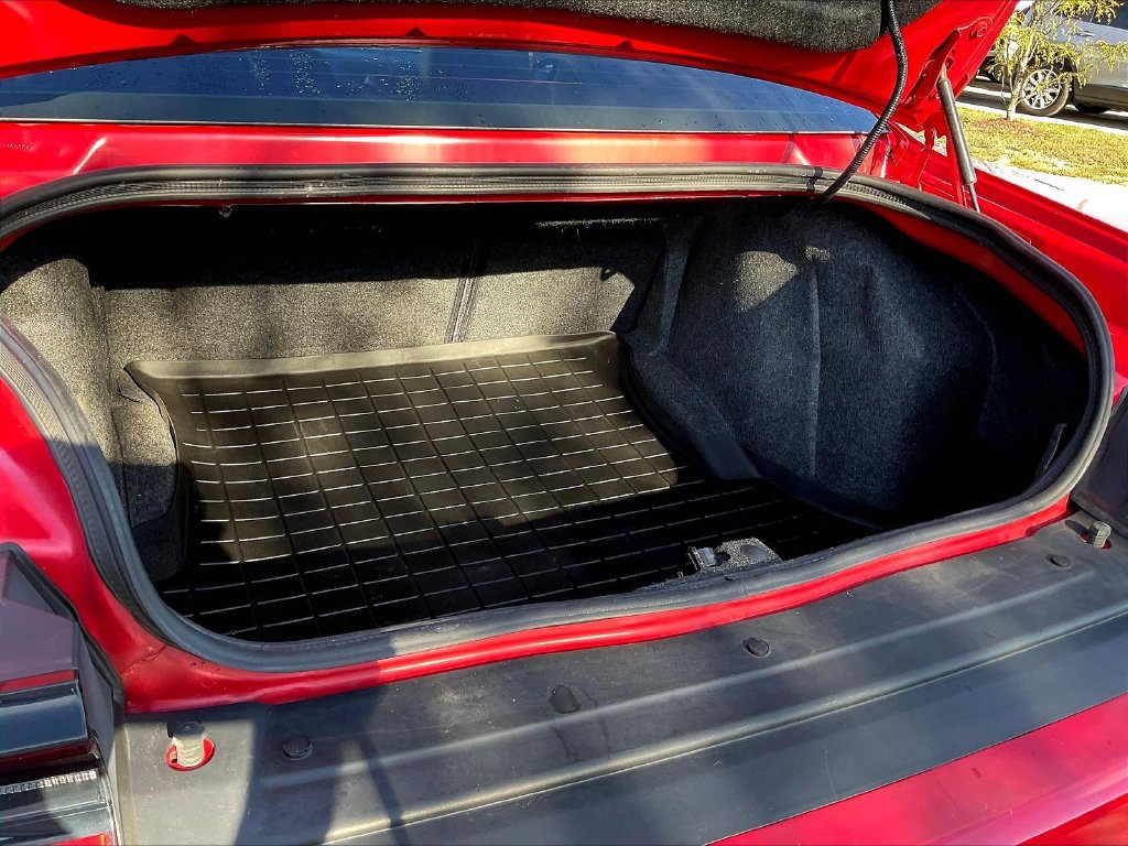 Used 2016 Dodge Challenger R/T Plus RWD image 37