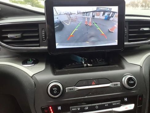 Used 2020 Ford Explorer XLT w/ Equipment Group 202A image 35