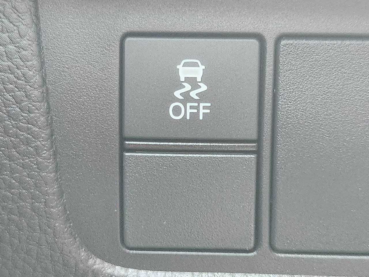 Used 2024 Honda CR-V LX image 21