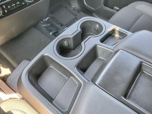 Used 2025 Chevrolet Silverado 2500 LT AWD/4WD image 17